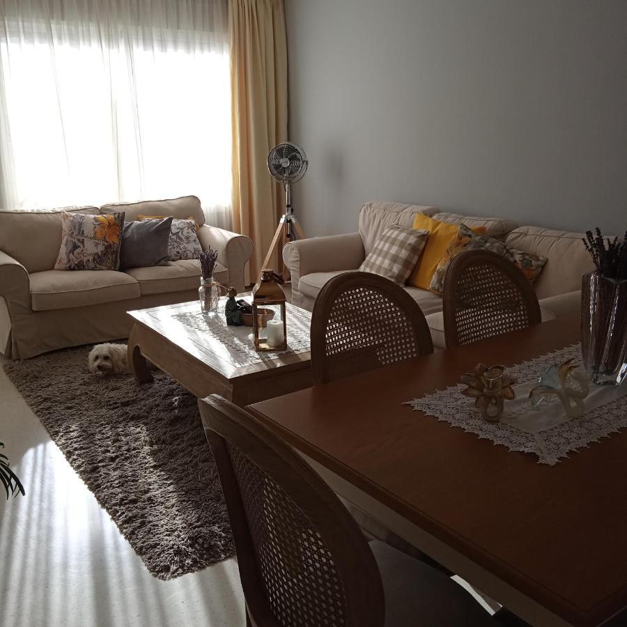 Alquilo Habitaciones Con Bano Y Cocina Compartida